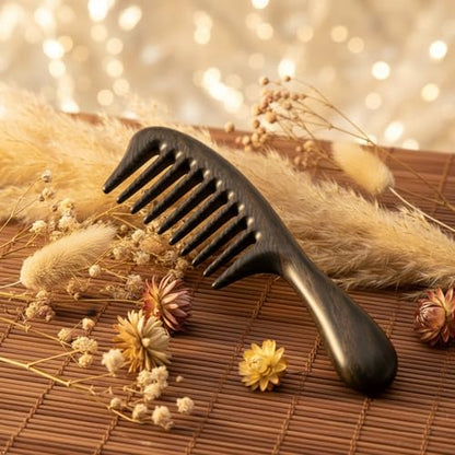 Louise Maelys Black Sandalwood Wide Tooth Comb For Curly Hair - color: Black
