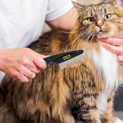 Pet Republique Dog and Cat Flea Comb - Fine and Flexible Pins, Removes Fleas, Mites, Ticks, Dandruff Flakes - Grooming Tool for Most Pets