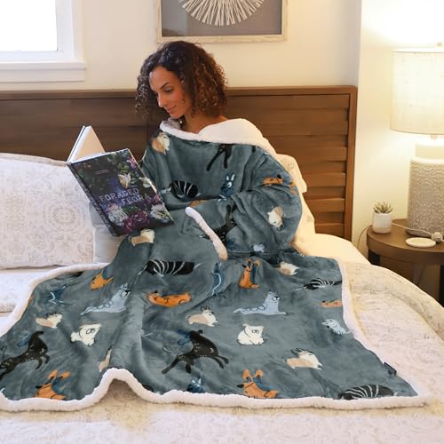 Catalonia Sherpa Wearable Blanket with Sleeves and Pocket for Adults - color: Dog Grey, size: Standard Pocket