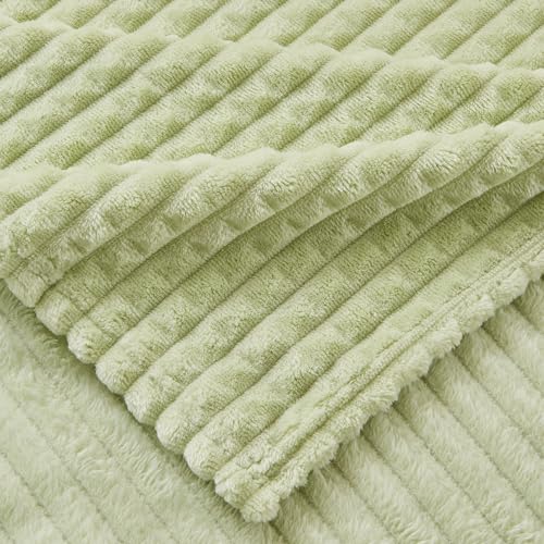 EMME Fleece Throw Blanket Luxury Flannel for Couch Bed Sofa Chair, Soft, Plush, Warm and Cozy Blanket with Geometric Grid Design (Sage Green, 60'' x 80'') - color: 15-grid-sage Green, size: Twin