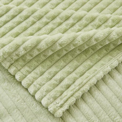 EMME Fleece Throw Blanket Luxury Flannel for Couch Bed Sofa Chair, Soft, Plush, Warm and Cozy Blanket with Geometric Grid Design (Sage Green, 60'' x 80'') - color: 15-grid-sage Green, size: Twin