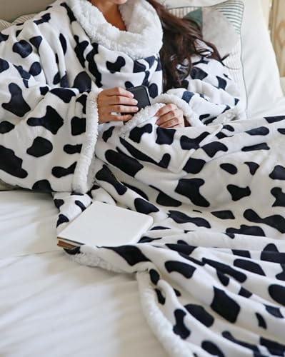 Catalonia Sherpa Wearable Blanket with Sleeves and Pocket for Adults - color: Dalmatian, size: Standard Pocket
