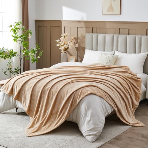 NEWCOSPLAY Fleece Leaves Pattern Queen Blanket, Brown, 90"x90" - color: Brown, size: Queen(90"x90")