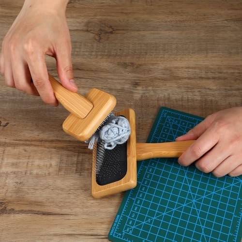 4 PCS Wool Carders, Wooden Hand Carders for Wool, Needle Felting Brush, Slicker Brush with Solid Wood Handle for Craft Felt Project, Dogs, Cat, 2 Sizes