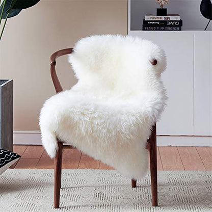 duduta White Faux Fur Throw Rug 2x3 ft, Small Bedside Rug Dorm Chair Cover - color: White, size: 2' x 3'