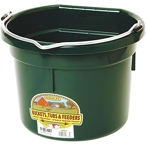 Flat-Back Utility Bucket – 8 Quart, Heavy-Duty Polyethylene | Space-Saving Flat-Back Design, Reinforced Wire Carry Bail, Integrated Hanging Notch, Farm & Stable Utility