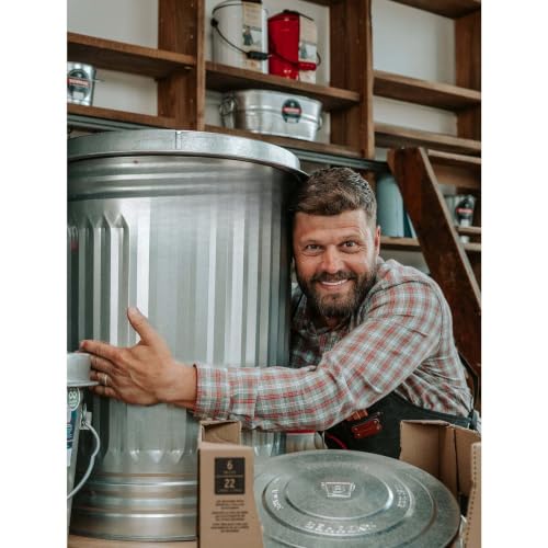 31 Gallon Galvanized Steel Trash Can, Tight Lid, Rust Resistant, Rodent Proof, Metal Garbage Bin, Outdoor Yard Storage, Dry Container