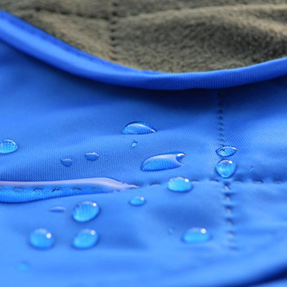 DOWN UNDER OUTDOORS Waterproof 350 GSM Fleece or Sherpa Stadium Blanket - color: Blue