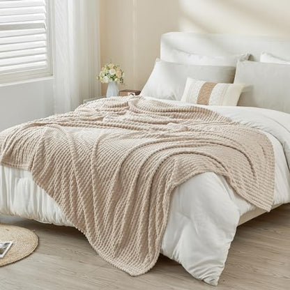 EMME Fleece Blanket Queen Size Luxury Flannel for Couch Bed Sofa Chair, Soft, Plush, Warm and Cozy Blanket with 3D Geometric Grid Design (Beige, 80'' x 90'') - color: 01-grid-beige, size: Queen