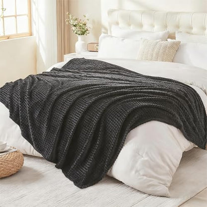 EMME Fleece Blanket, 3D Jacquard Throw Blanket for Couch and Bed, Soft Cozy and Fluffy Blankets Lightweight Luxury Flannel with Geometric Grid Design (Black, 80" x 90") - color: 20-grid-black, size: Queen