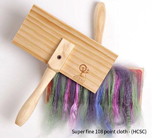 Ashford Small Wool Hand Cards 72 Point