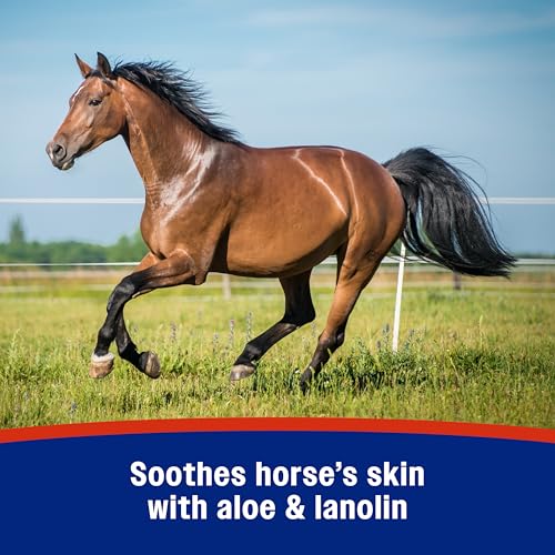 Farnam Mosquito Halt Repellent Spray for Horses, 32 oz | Bug repellent spray kills and repels; Also repels face flies, stable flies, house flies, gnats, mites, chiggers and lice - size: 32 Fl Oz (Pack of 1)