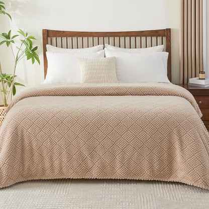 EMME Fleece Blanket, 3D Jacquard Throw Blanket for Couch and Bed, Soft Cozy and Fluffy Blankets Lightweight Luxury Flannel with Waffle Design (Beige, 80" x 90") - color: 02-waffle-beige, size: Queen