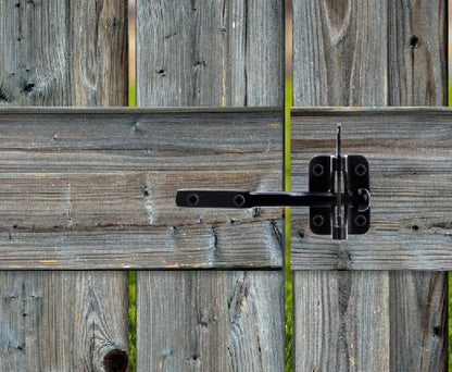Self Locking Gate Latch for Wooden Fence, Gravity Lever Latch, 2pcs | Automatic vinyl gate latch heavy duty, black fence latch door latch for Pool/Garden/Shed, gravity latch for gate, Steel - size: Normal