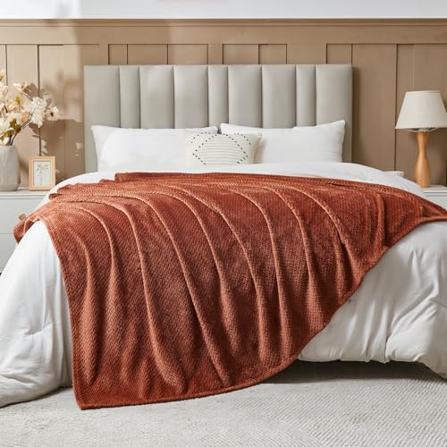 NEWCOSPLAY Fleece Leaves Pattern Throw Blanket, Coffee, 50"x60" - color: Coffee, size: Throw(50"x60")