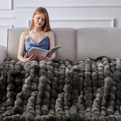 Anysay Faux Fur Throw Blanket, 1000GSM Fluffy Soft Bubble Blanket 50''*60'' - color: Grey, size: Throw