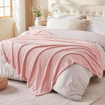 EMME Fleece Blanket, 3D Jacquard Throw Blanket for Couch and Bed, Soft Cozy and Fluffy Blankets Lightweight Luxury Flannel with Geometric Grid Design (Pink, 80" x 90") - color: 16-grid-baby Pink, size: Queen