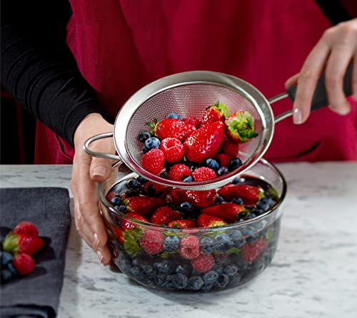 Fine Mesh Strainer with thermo plastic rubber handle - Sieve Fine Mesh Stainless Steel - Ideal to Sift Flour, Icing Sugar, Fruits and Vegetables (6.3 Inches) - size: 6.3 Inches - TPR