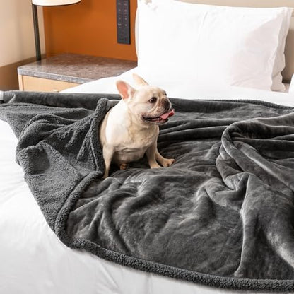 Waterproof Dog Blanket Reversible Pet Puppy Blankets for Couch Sofa Bed Covers Leakproof Warm Fluffy Cat Cover Washable Gray Mat-L-65x57in - color: Grey, size: L-145*165cm(57*65in)
