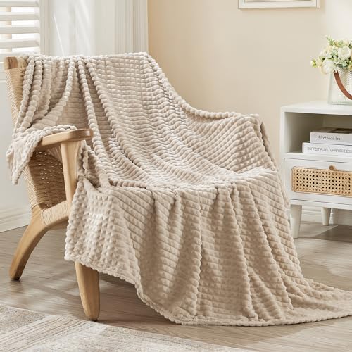 EMME Fleece Blanket Queen Size Luxury Flannel for Couch Bed Sofa Chair, Soft, Plush, Warm and Cozy Blanket with 3D Geometric Grid Design (Beige, 80'' x 90'') - color: 01-grid-beige, size: Queen