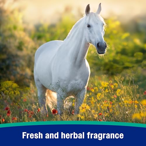 Farnam Nature’s Defense Botanical Fly Repellent Spray for Horses, 32 oz