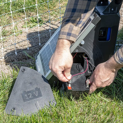 Premier 1 SolarStop™ 80 Fence Energizer – 0.8J, 10W Solar Panel
